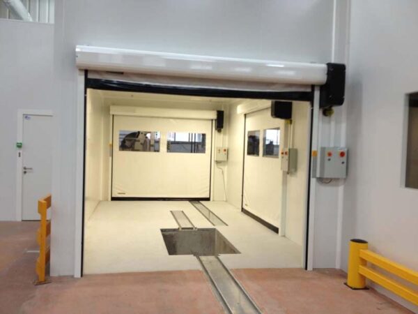 Portas de Enrolar (Roll Up Doors) BMP Clean Rooms Dynamicroll #3